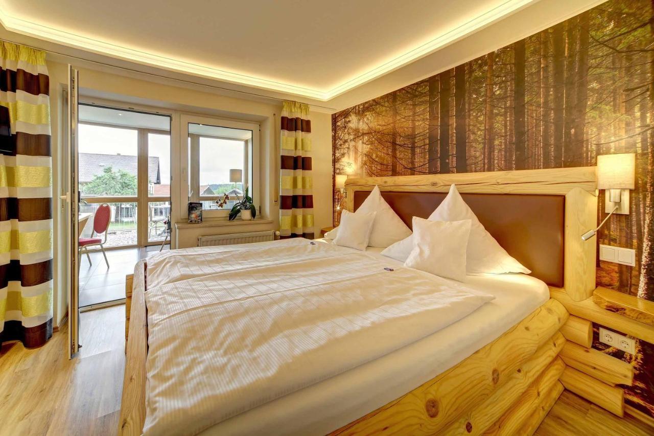 Hotel Hirschenstein Achslach Luaran gambar